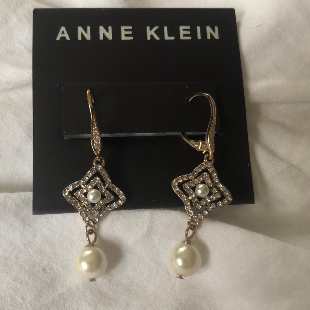 Anne Klein dangle earrings with pearl and diamond